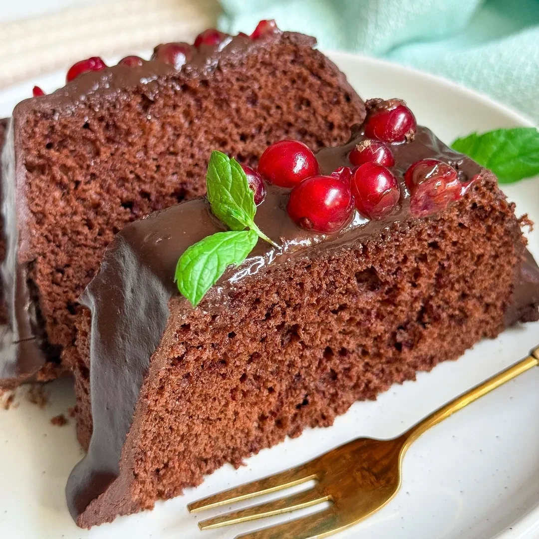 Fedezd fel a Fibriya Duplacsoki piskótát: gluténmentes, cukormentes, kevesebb mint 2 g szénhidrát 100 g-ban – keto diétához is tökéletes!