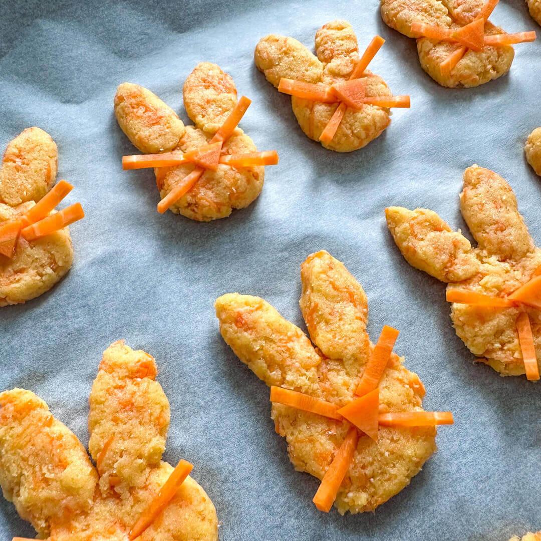 Kókuszlisztes húsvéti aprósütemény - nyuszis édesség az ünnepi asztalra