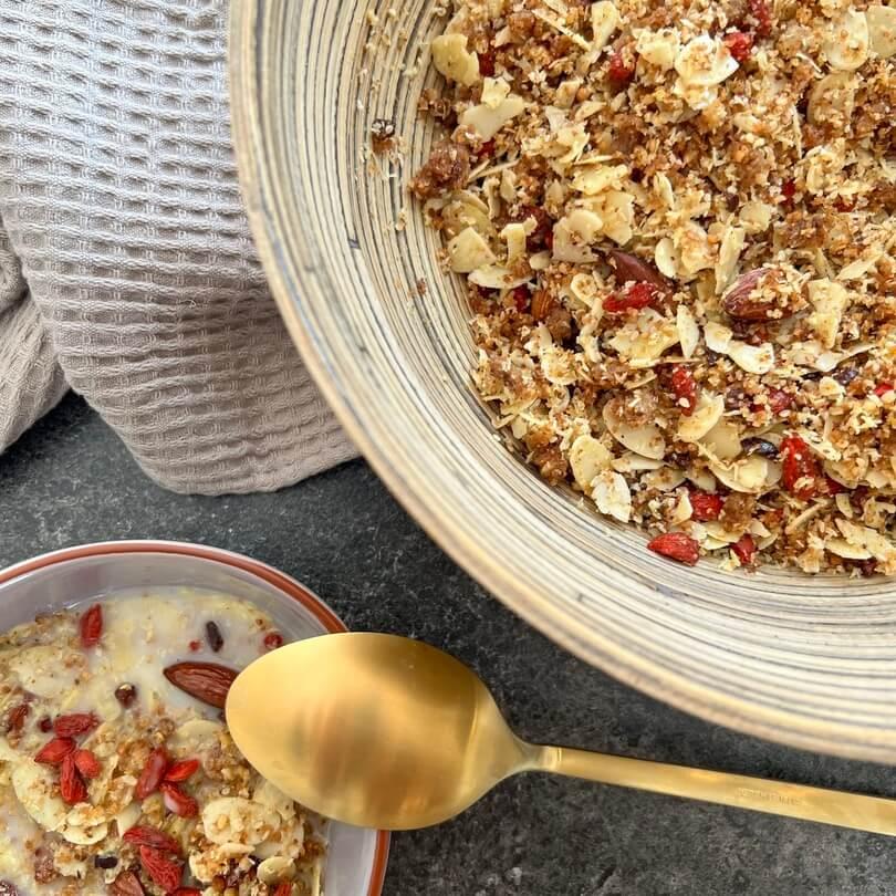 Low carb & keto granola - egy gluténmentes finomság reggelire
