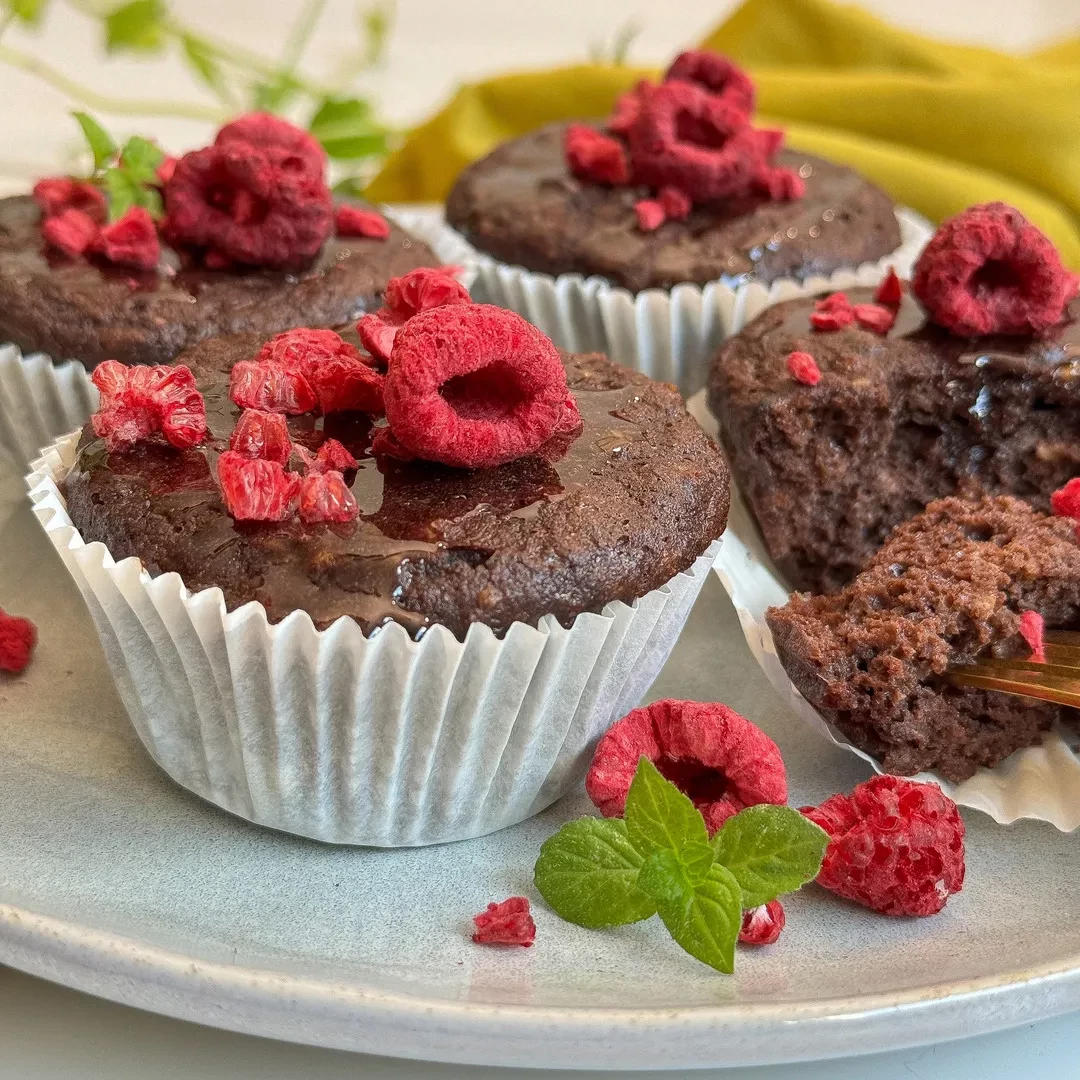 Glutén- és cukormentes kakaós muffin kókuszlisztből.