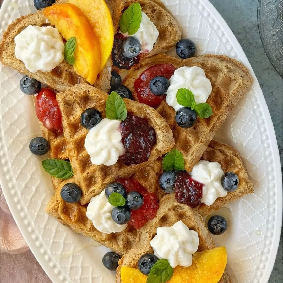Készíts vegán, gluténmentes gofrit bambuszrost, lenmagliszt és útifű maghéj felhasználásával. Finom és egészséges!