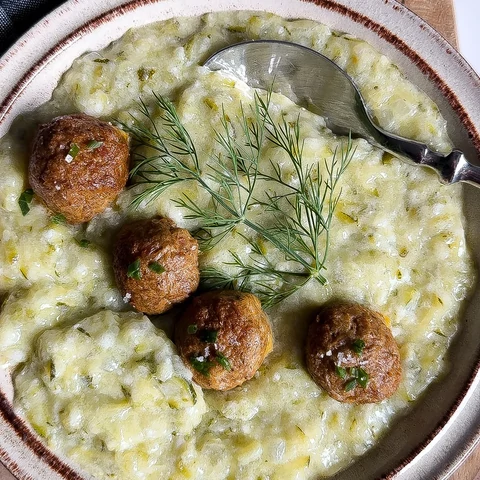 Cukkini főzelék keto habarással