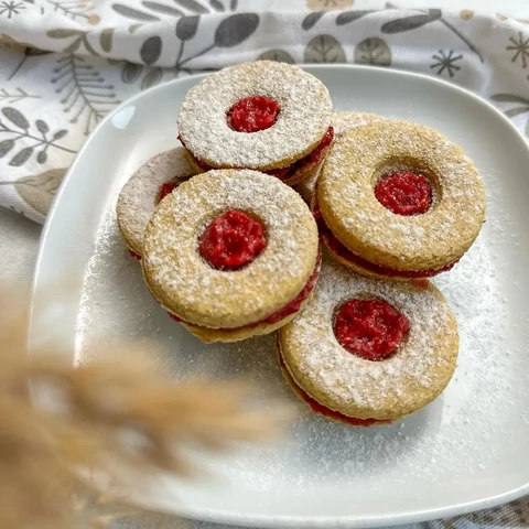 Cukormentes linzer mandulaliszttel
